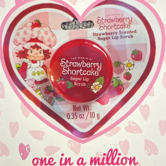 STRAWBERRY SHORTCAKE Other - Strawberry Scented Sugar Lip Scrub & Lip Gloss